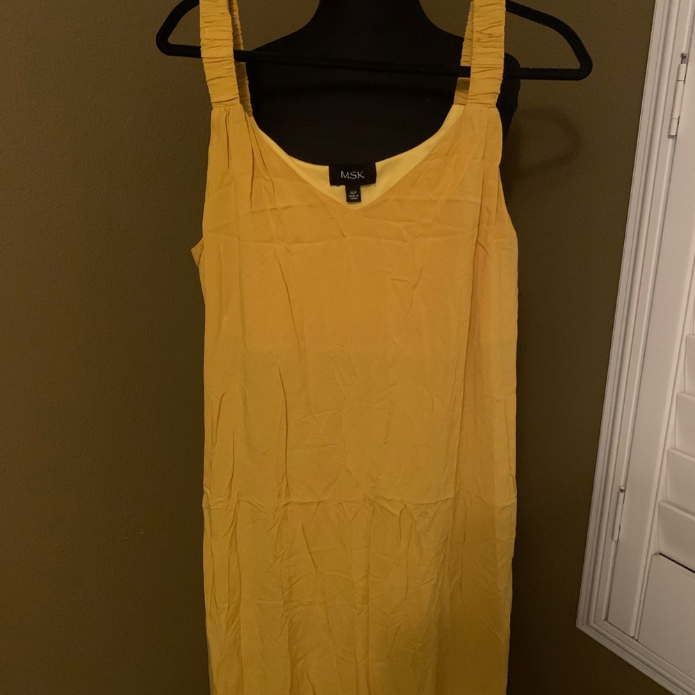 MSK Vibrant Yellow Sleeveless Dress